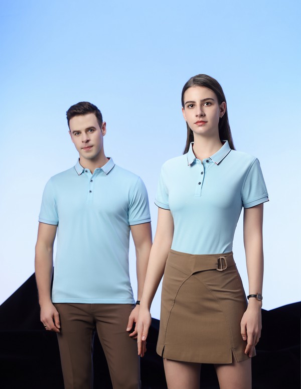 t恤定制模特展示 t恤定制模特展示